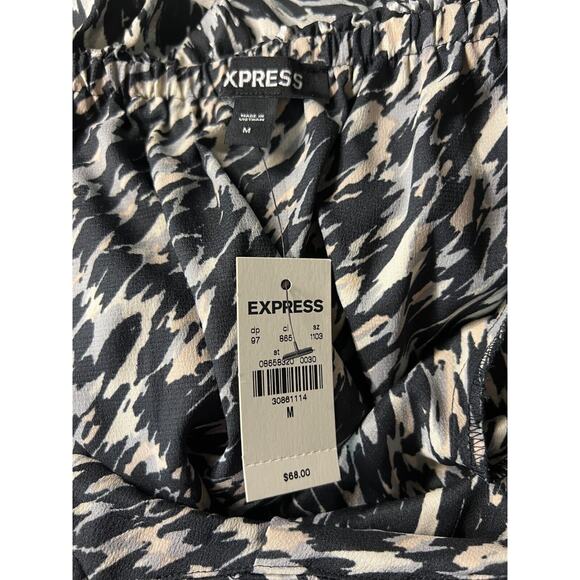 NWT Express Blouse Bodysuit Black Silver Metallic Ruffle Off Shoulder Medium - Picture 5 of 8